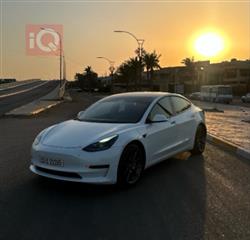 تسلا موديل 3